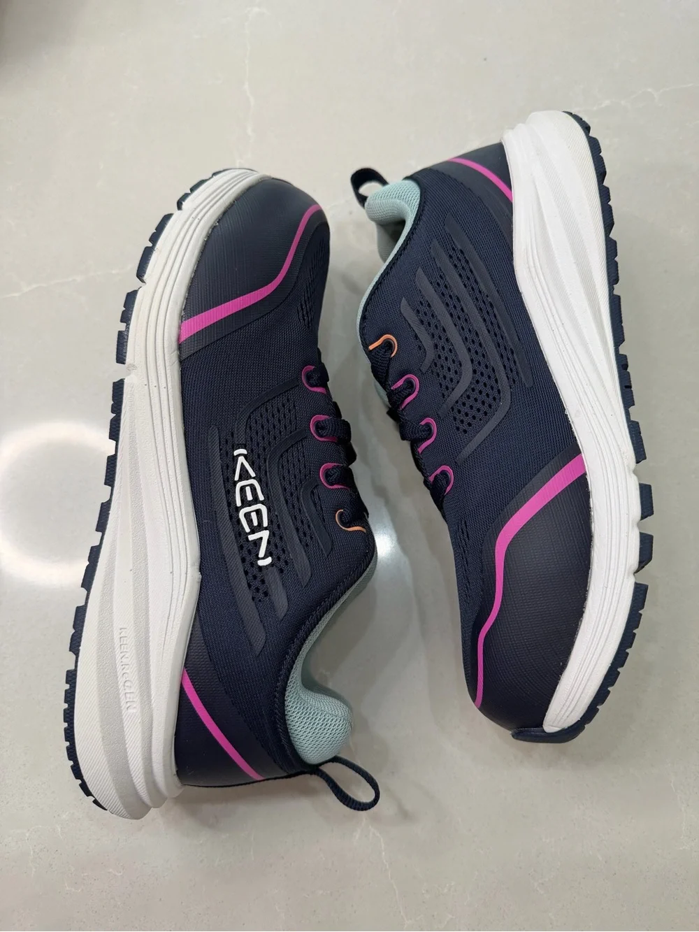 KEEN Utility Minneapolis Women's Carbon Safety Toe Work Sneaker Navy Pink, 9